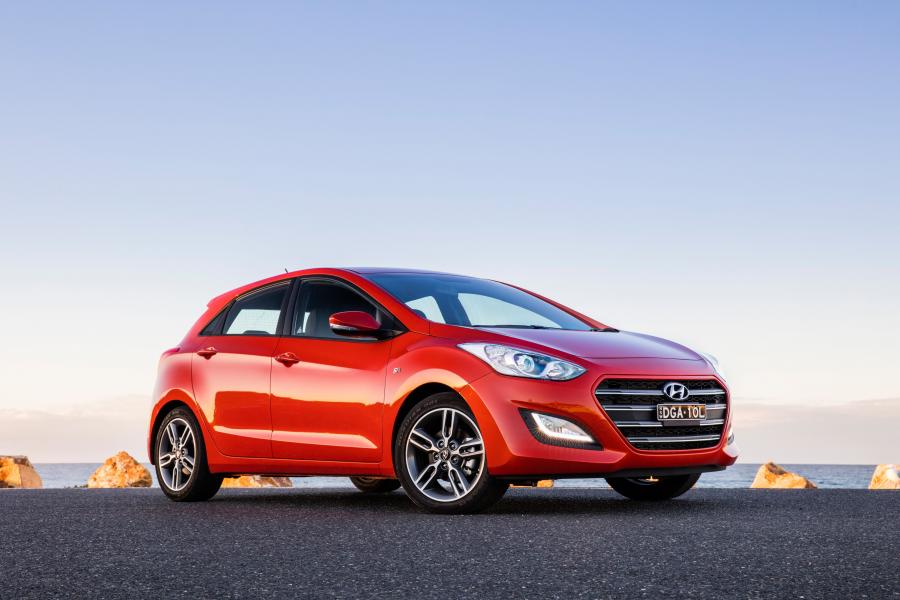  Hyundai i30 SR 2016 года  (фото 6 из 23)